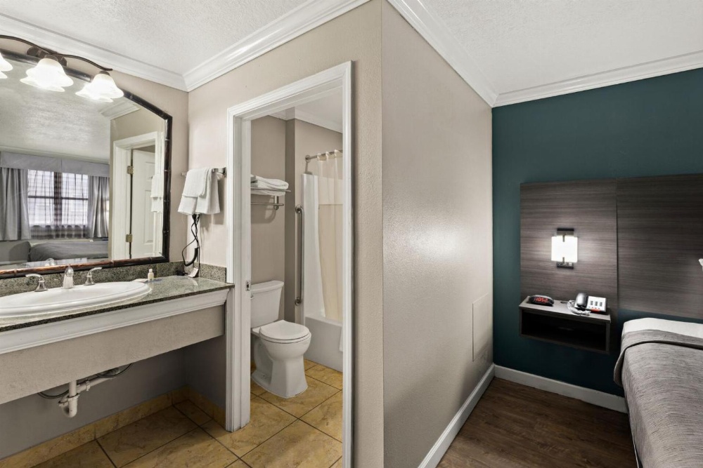 Quality Inn Main image